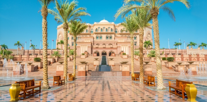 Abu Dabi, palača Emirates